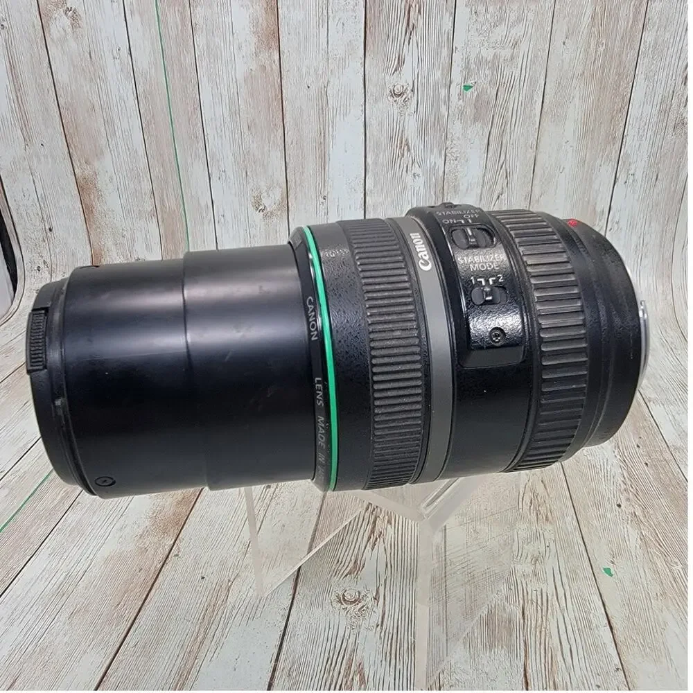 Canon EOS EF 70-300mm f4.5-5.6 DO IS USM Telephoto Zoom Lens